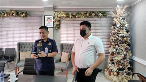 Newly assigned Pampanga Provincial Director PCOL Levi Hope .